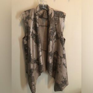 Sisters snakeskin print vest